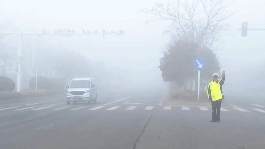 The Central Meteorological Observatory issued a red warning for heavy fog. Why can short-wave infrared laser break through smoke, rain and haze?